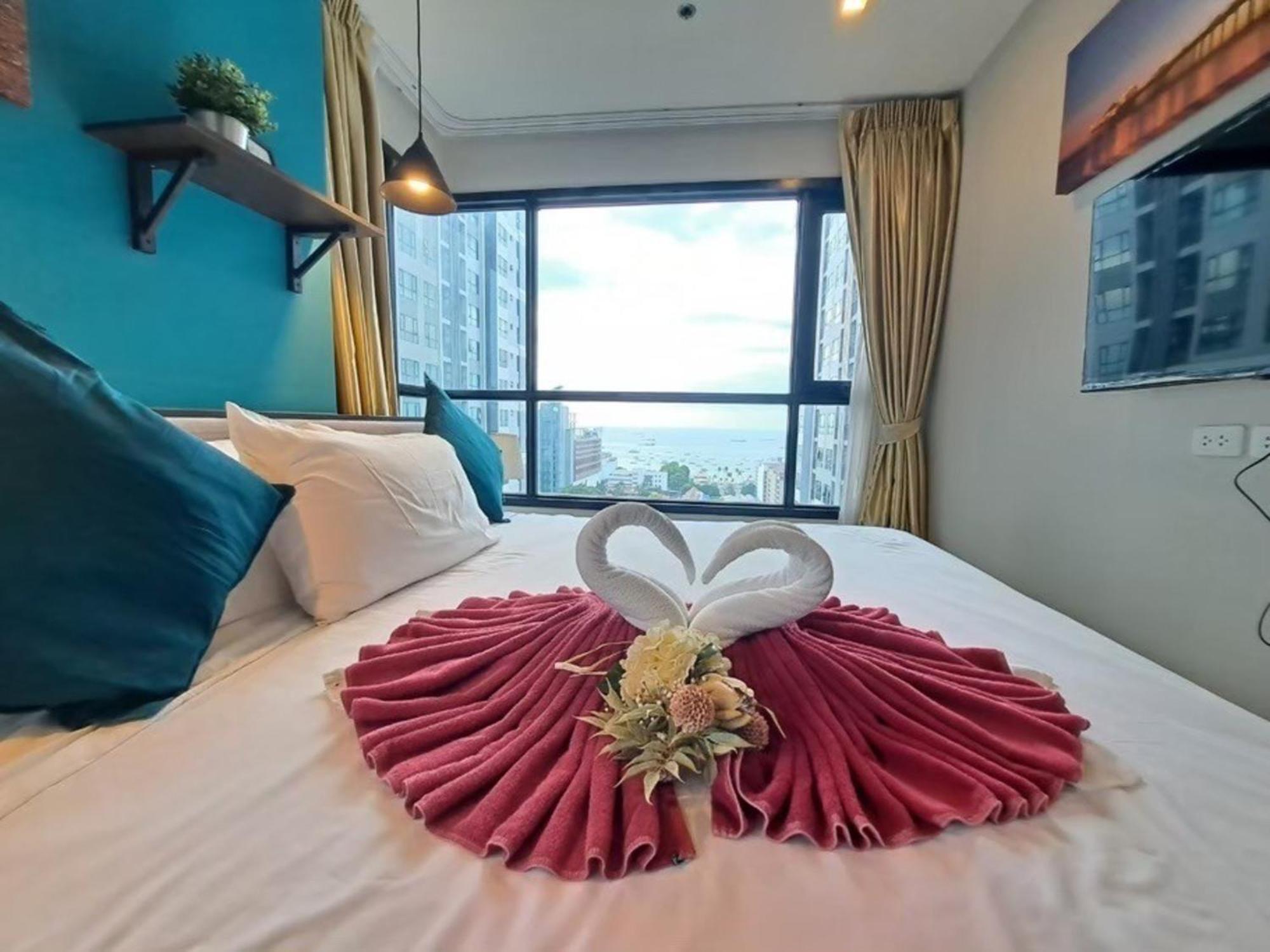 The Base Central Pattaya By Mickey Екстер'єр фото
